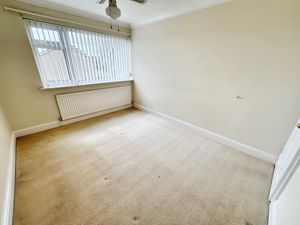 Bedroom- click for photo gallery